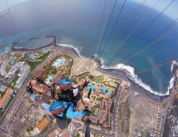 HIKE & FLY: TREKKING + LOT PARALOTNIĄ 