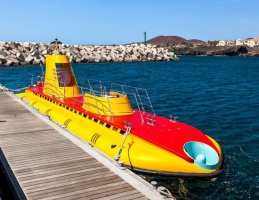 SAFARI ŁODZIĄ PODWODNĄ 